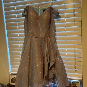 Size 7, Off The Shoulder, Formal Dress